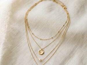 Minimal Layered Necklace